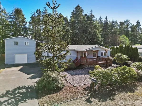 1902 229th Place, Ocean Park, WA 98640