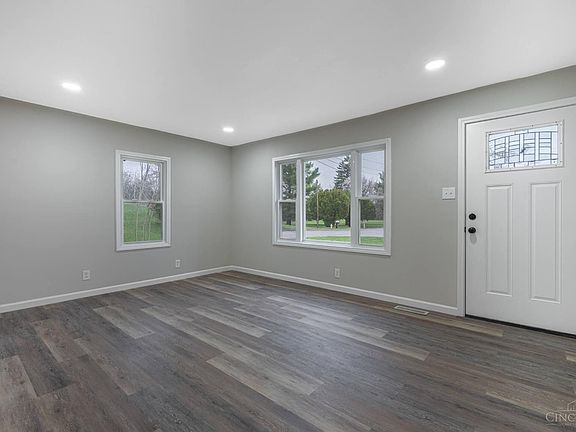 3rd image of 8469 Corlee Rd