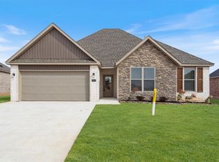 7012 SW Orange Ave, Bentonville, AR 72713