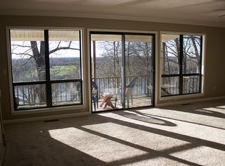 340 Blackwelder Ln, Savannah, TN 38372