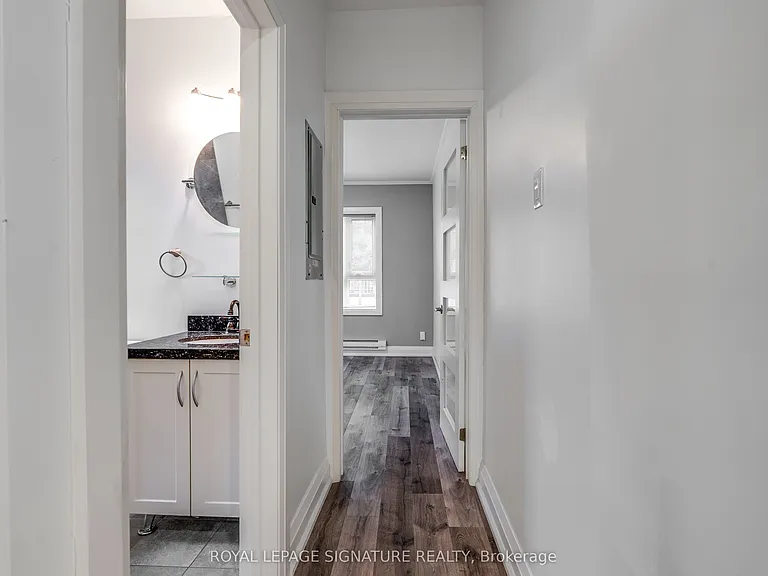 421 Danforth Ave #2 — Photo 14