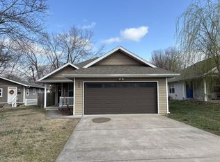 1660 N Marlan Avenue, Springfield, MO 65803
