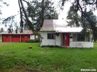 950 Grape St, Sweet Home, OR 97386