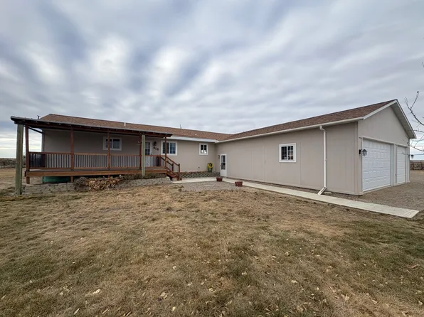 418 Weldy St, Chester, MT 59522