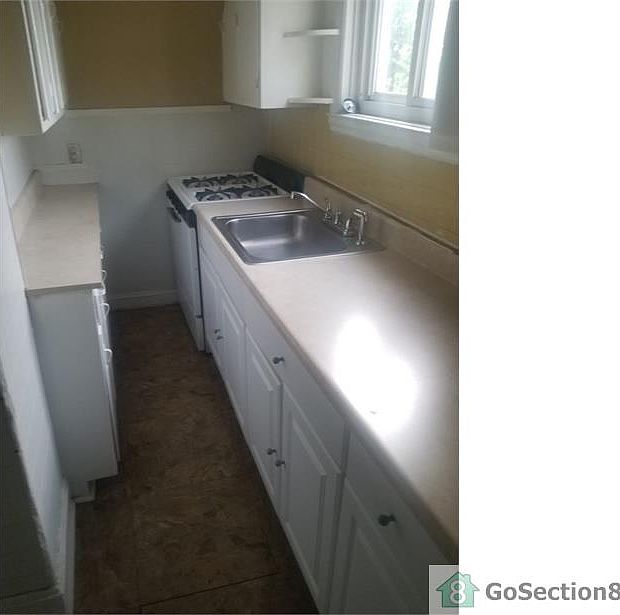 2nd image of 3904 Groveland Ave Fl 3