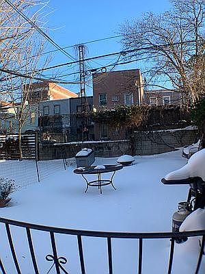 2nd image of 335 20th St #1F