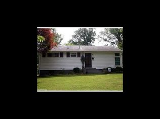 1038 Cloister Dr, Winston Salem, NC 27127