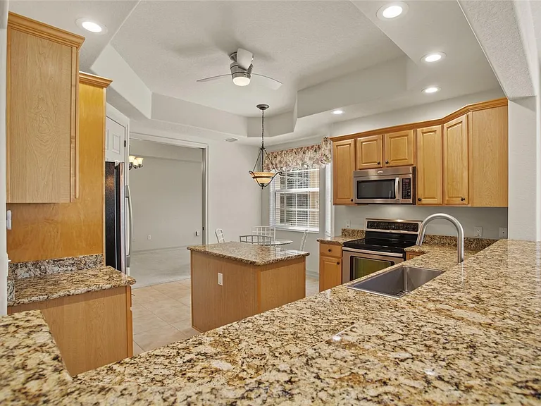 26207 Avenida Las Colinas — Photo 5