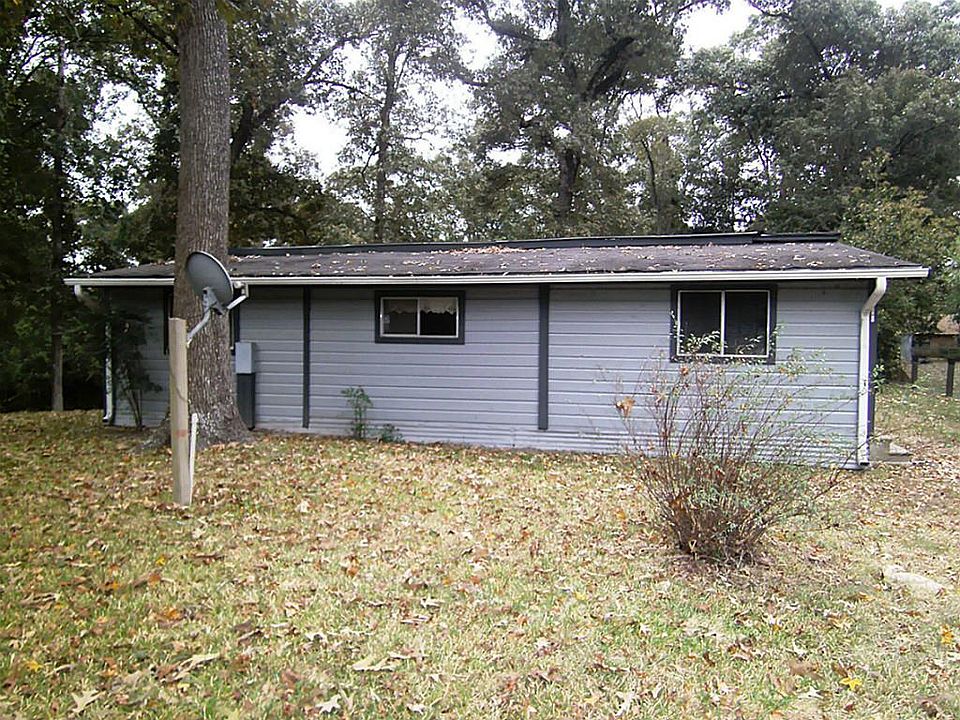 1st image of 388 Carolyn Dr