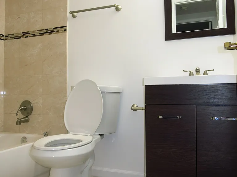 Basement full bath