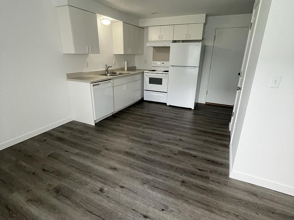 1st image of 2614 O St #5