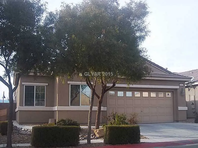 6013 Topaz Image - 4/2 Sprawling Ranch- Upgraded! Coming Soon 10/5/2026 — Photo 1