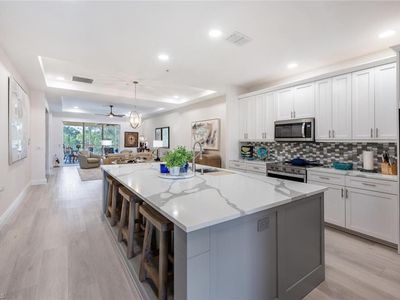 4843 Hampshire CT #2-304, Naples, FL, 34112