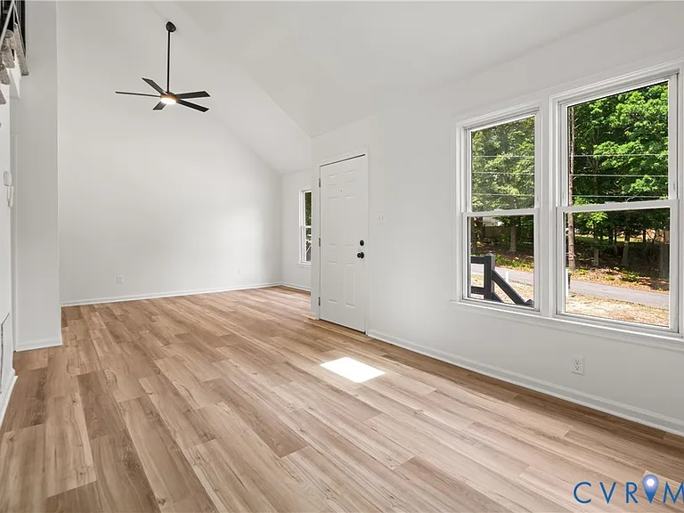 7309 John Elizabeth Pl — Photo 11