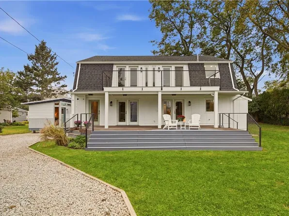 8 Judson Ave, Portsmouth, RI 02871