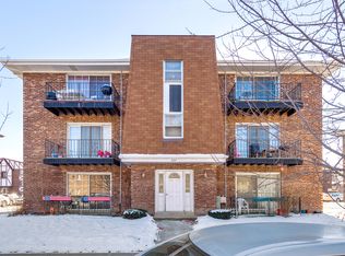 7017 Oconnell Dr APT 302, Chicago Ridge, IL 60415