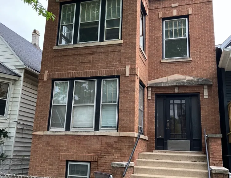 4241 N Albany Ave — Photo 1