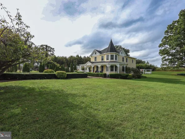 28335 Old Village Rd, Mechanicsville, MD 20659