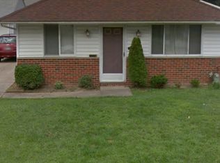 1526 Douglas Rd, Wickliffe, OH 44092