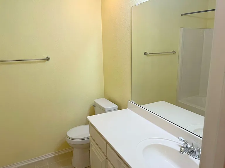 8055 Raleigh Dr — Photo 19