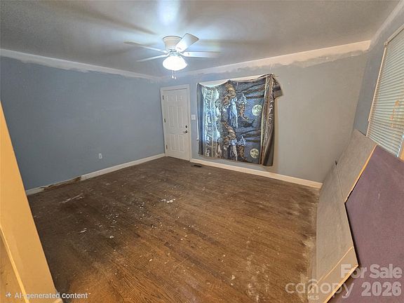 3rd image of 1108 2nd St SE