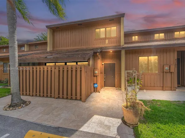 4263 S Pine Island Rd, Fort Lauderdale, FL 33328