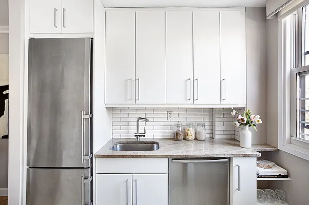Sold by Compass | media 3