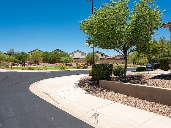 4th image of 4441 W Ravina Ln