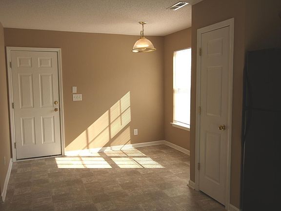 Large Breakfast Area