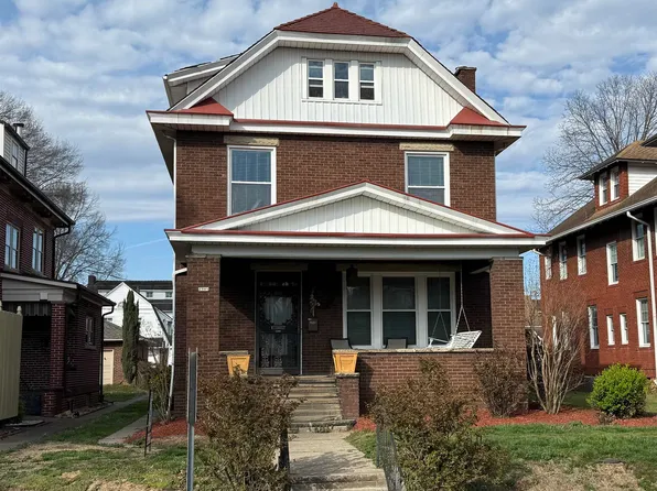 2908 Winters Rd, Huntington, WV 25702