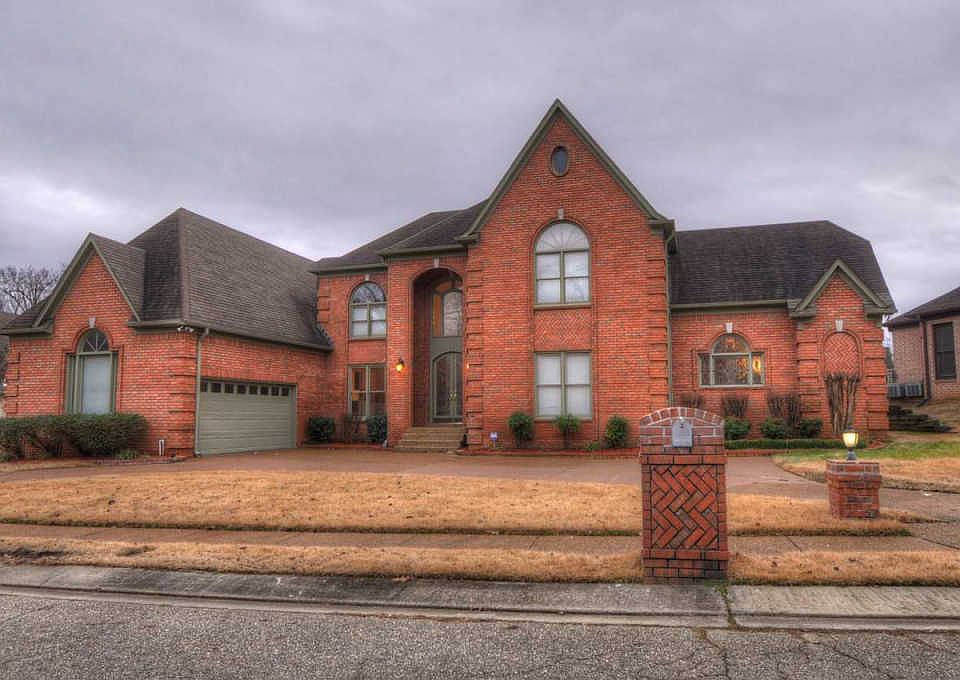 1st image of 7571 Fairway Forest Dr W