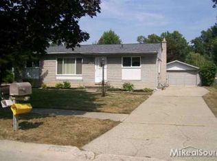 50288 Jim Dr, Chesterfield, MI 48047