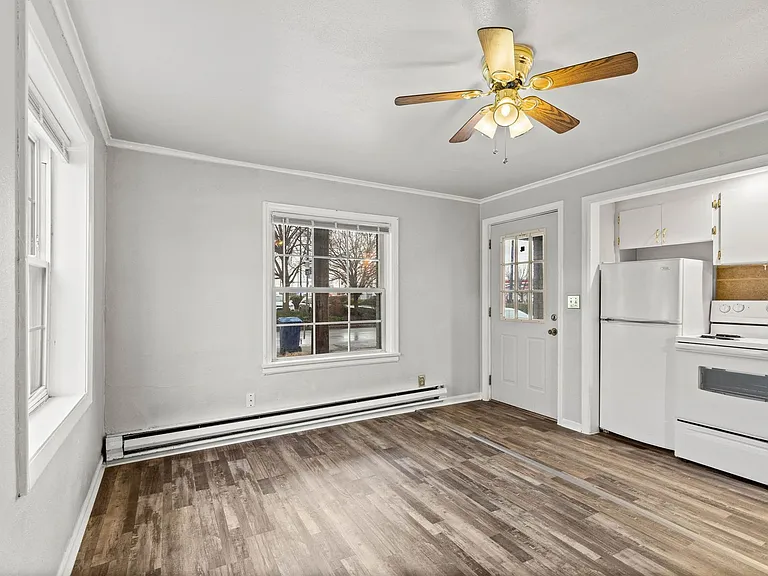 9300 E Sprague Ave — Photo 39
