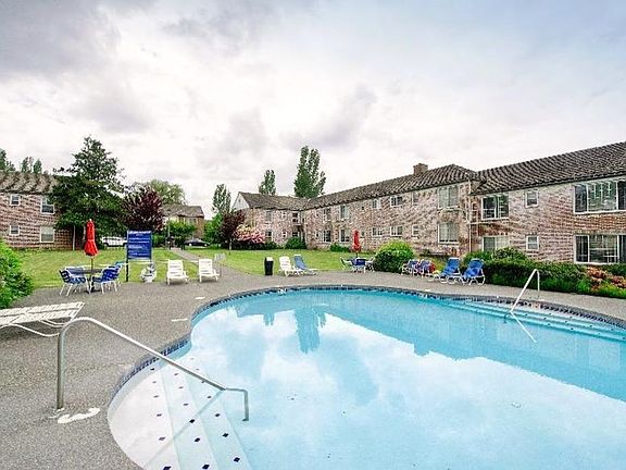 Pool On Lake Washington