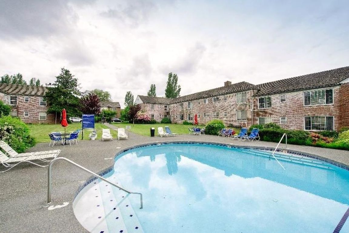 Pool On Lake Washington