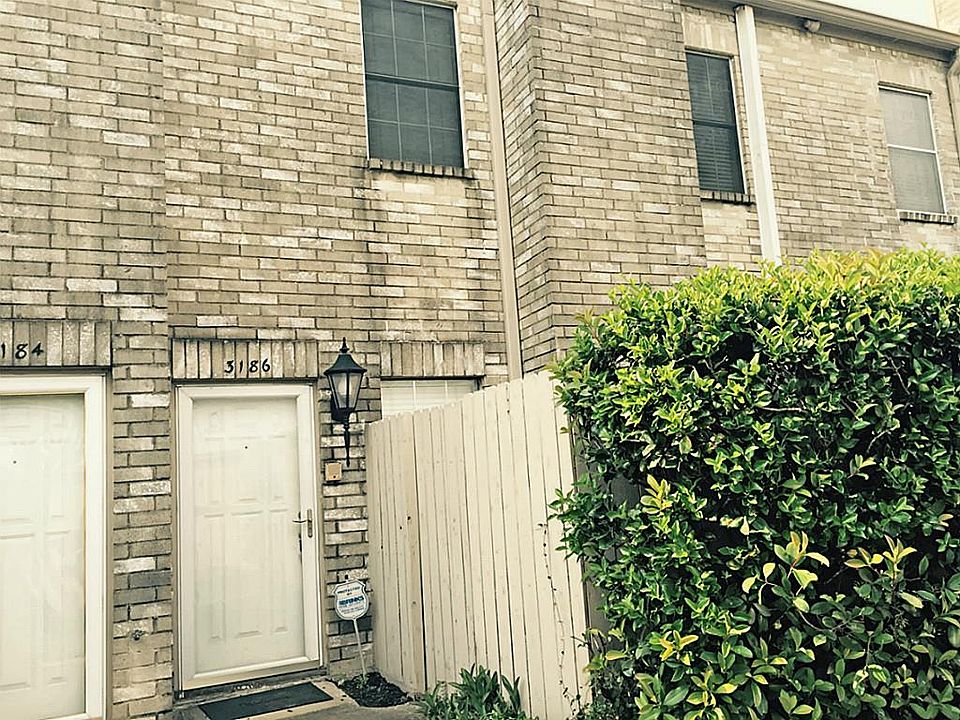 2nd image of 3186 Holly Hall St