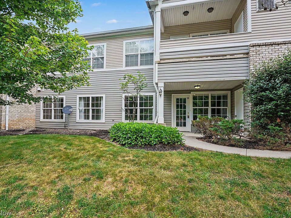 1st image of 522 Robinwood I