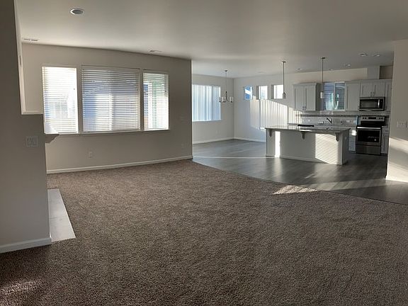 5th image of 20218 18th Avenue Ct E