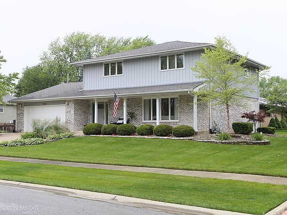 2nd image of 8524 W 145th Pl