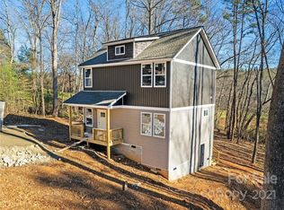 111 Mears Ridge Rd, Asheville, NC 28806