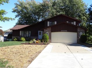 16990 Deer Path Dr, Strongsville, OH 44136