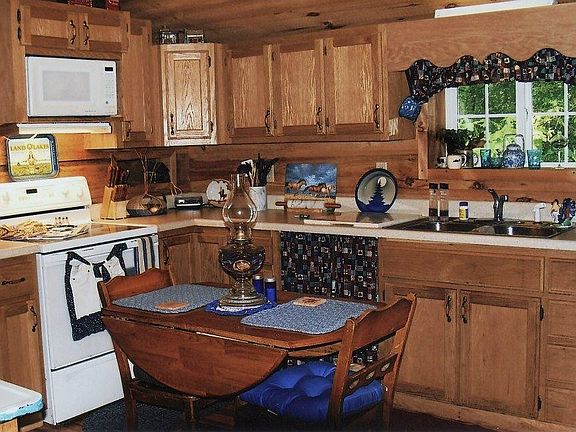 3rd image of 545557 Spruce Creek Dr