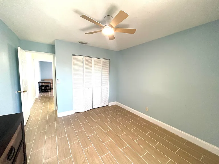 5753 SE Mercedes Ave — Photo 14
