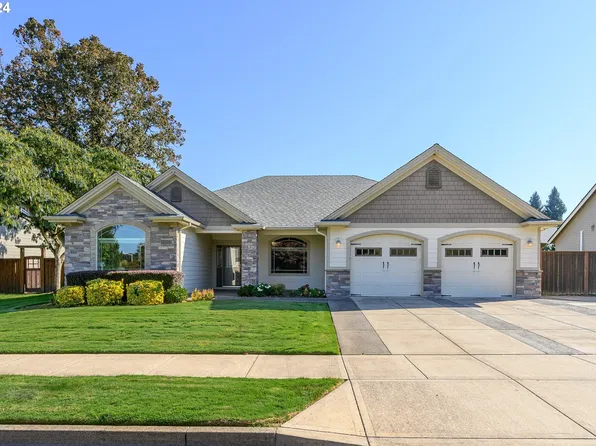 2552 NW Merlot Dr, McMinnville, OR 97128