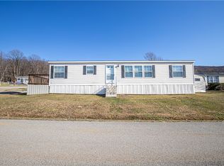 99 Arlene St, Hopwood, PA 15445