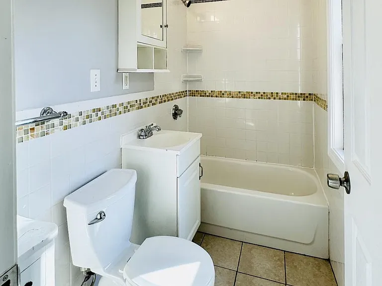 51 Bay State Ave #1 — Photo 2