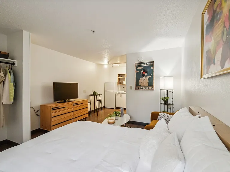Vivo Living Arbor View — Photo 9