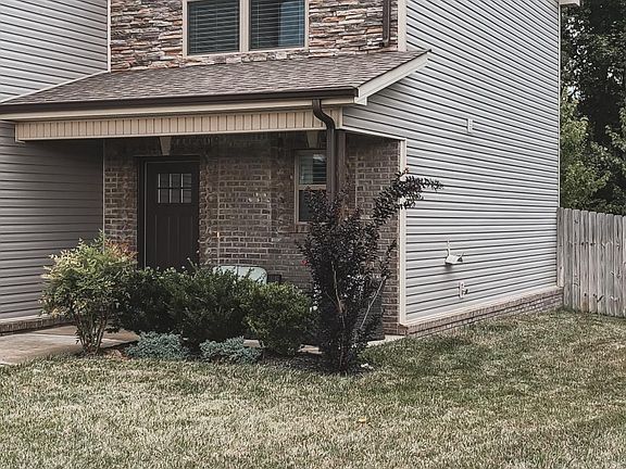 3rd image of 1241 Gentry Dr