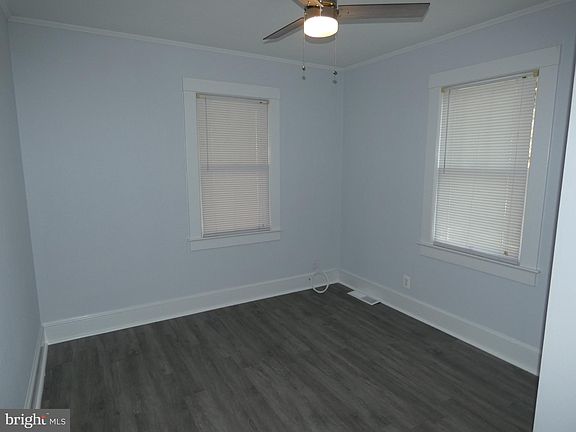 4th image of 310 4th St