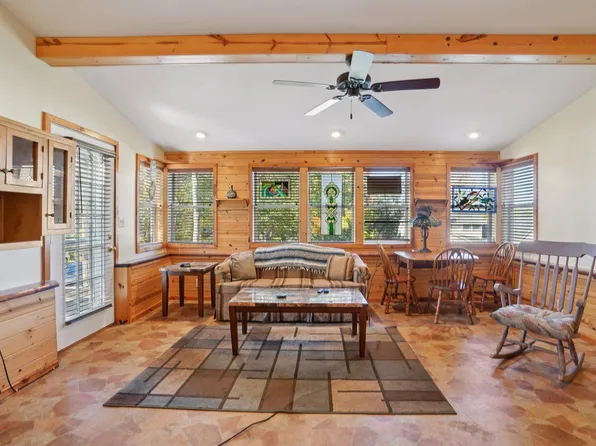 221 N Jefferson St, Saint Croix Falls, WI 54024